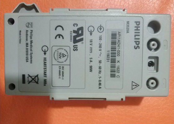 M3539A हार्टस्टार्ट के लिए पावर सप्लाई एडाप्टर MRx M3535A M3536A डिफिब्रिलेटर