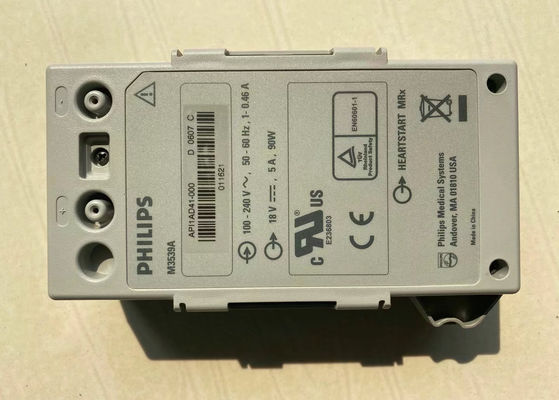 M3539A हार्टस्टार्ट के लिए पावर सप्लाई एडाप्टर MRx M3535A M3536A डिफिब्रिलेटर