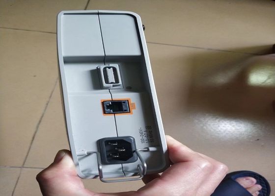 PHLIP M8023A चिकित्सा उपकरण भागों पावर एडाप्टर 100V 240V 50HZ 60HZ