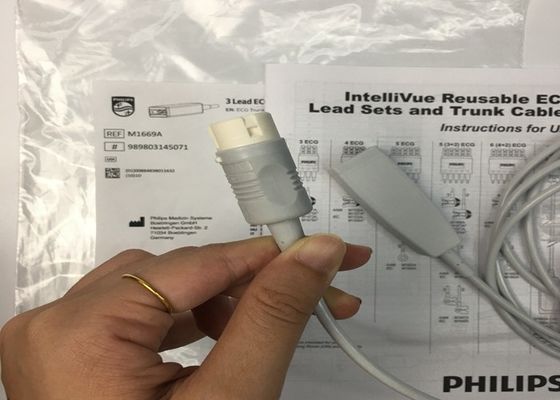 M1669A इंटरलिव्यू पुनः प्रयोज्य 3 लीड ईसीजी केबल aAMI/IEC 2.7M TPU सामग्री